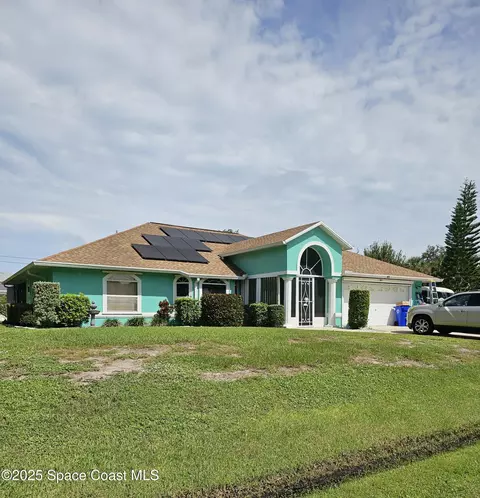1120 Fairfield Ln, Sebastian, FL 32958