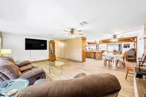 Living - 4505 Eldorado Way, Melbourne, FL 32934 photo 4 of 5