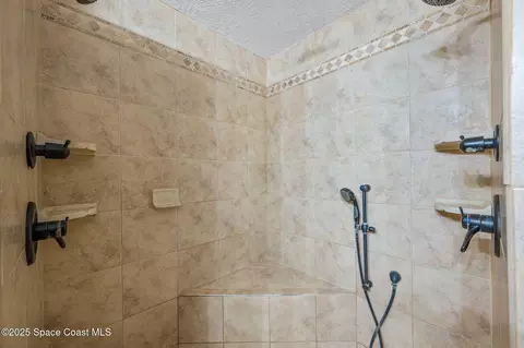 Bath - 4505 Eldorado Way, Melbourne, FL 32934 photo 5 of 5