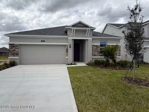 938 Soleway Ave NW, Palm Bay, FL 32907