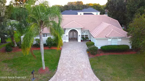 101 Island Grove Dr, Merritt Island, FL 32952