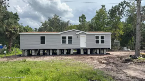 23950 Bass Rd, Astor, FL 32102