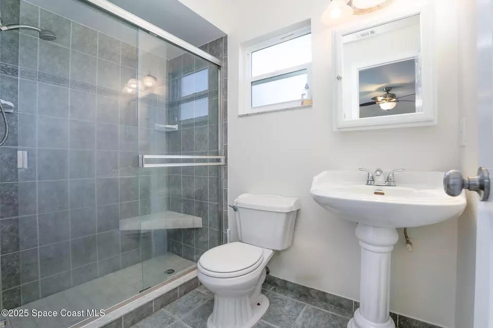 Bath - 1337 Briarwood Ct, Rockledge, FL 32955 photo 2 of 2