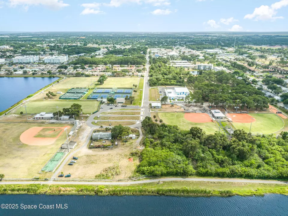 View/Area - 1337 Briarwood Ct, Rockledge, FL 32955 photo 7 of 7