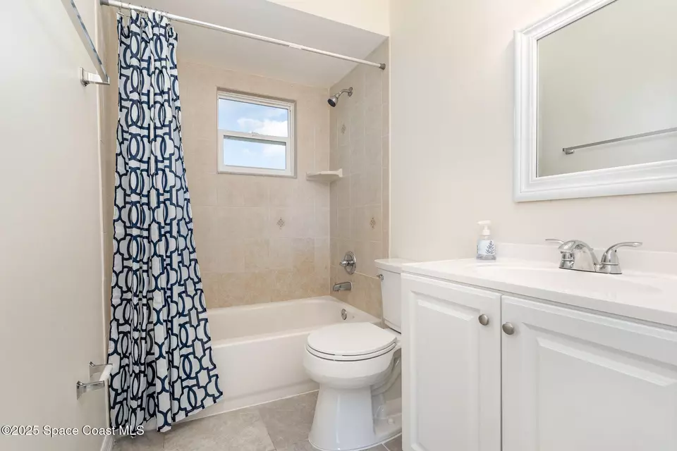 Bath - 1337 Briarwood Ct, Rockledge, FL 32955 photo 1 of 2