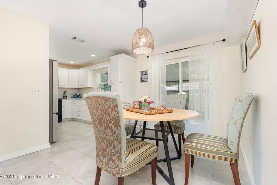 Dining - 1337 Briarwood Ct, Rockledge, FL 32955 photo 1 of 1