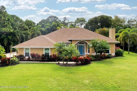 4580 Hunters Run Cir, Grant, FL 32949