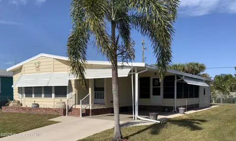 2329 Coconut Palm Dr NE, Palm Bay, FL 32905