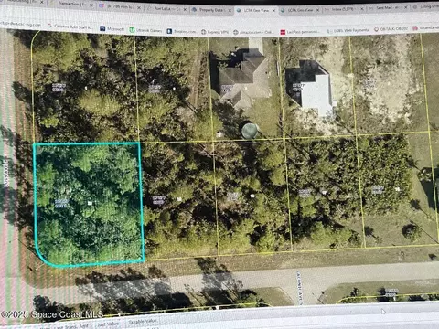 1131 Crestwood St E, Lehigh Acres, FL 33974