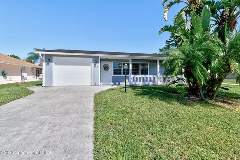 918 Bermuda Ave, Sebastian, FL 32958