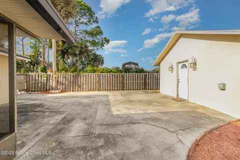 7065 Bright Ave, Cocoa, FL 32927 photo 9