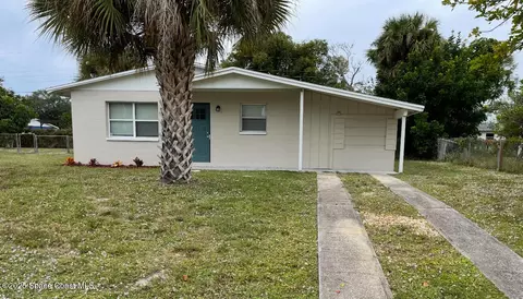 4396 Thistleberry Dr, Melbourne, FL 32935