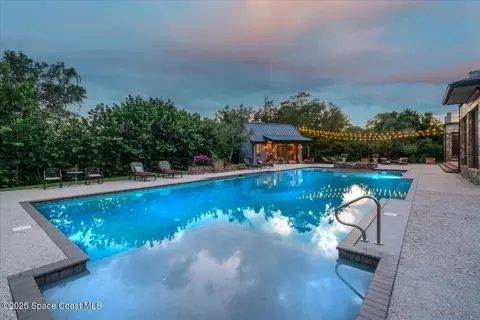 Exterior - 586 Wethersfield Pl, Melbourne, FL 32940 photo 5 of 29