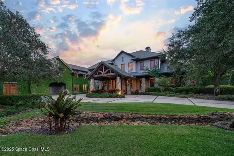 Exterior - 586 Wethersfield Pl, Melbourne, FL 32940 photo 6 of 29
