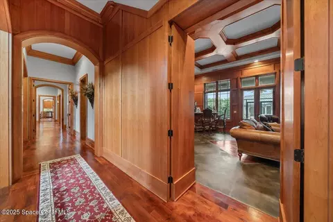 Entry Way - 586 Wethersfield Pl, Melbourne, FL 32940 photo 4 of 9