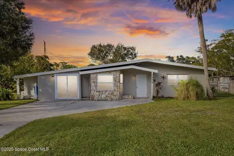 7506 Roberts Rd, Fort Pierce, FL 34951