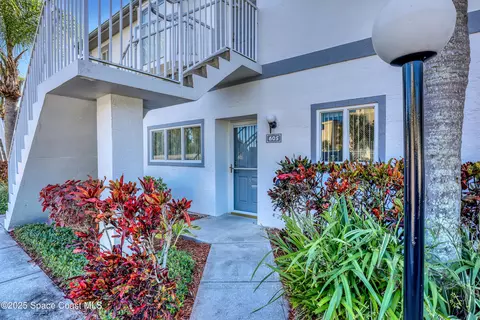 605 Ocean Park Ln, Cape Canaveral, FL 32920