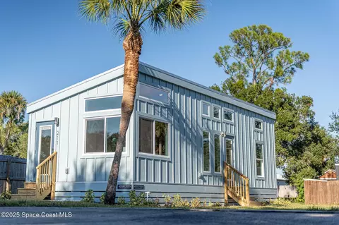 211 Teal Dr, Cocoa, FL 32926