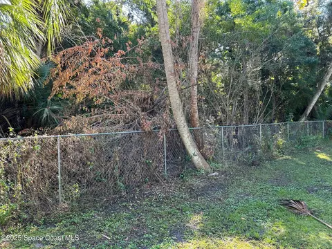 2845 Sunset Rd, Melbourne, FL 32904 photo 4