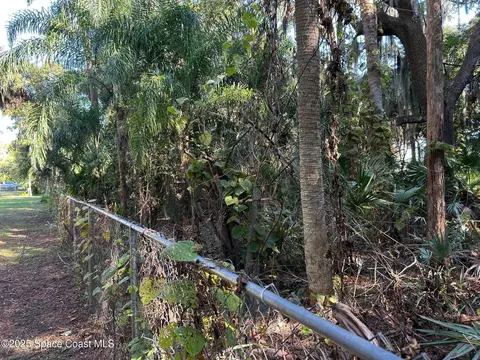 2845 Sunset Rd, Melbourne, FL 32904 photo 8