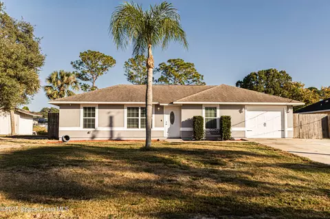 4790 Greenhill St, Cocoa, FL 32927