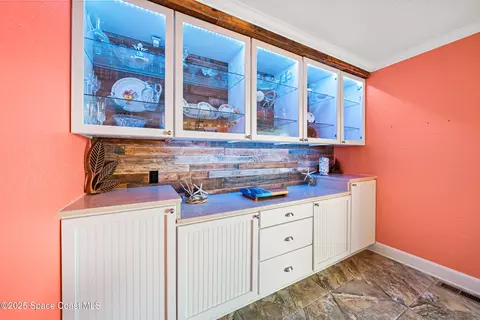 Dining - 1887 Rockledge Dr, Rockledge, FL 32955 photo 5 of 9
