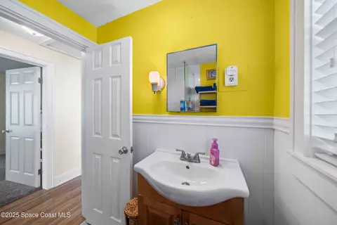 Bath - 1887 Rockledge Dr, Rockledge, FL 32955 photo 9 of 12