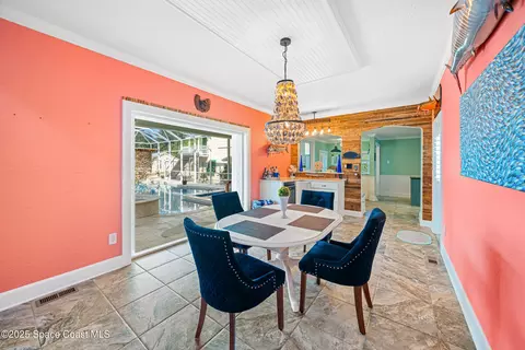Dining - 1887 Rockledge Dr, Rockledge, FL 32955 photo 7 of 9