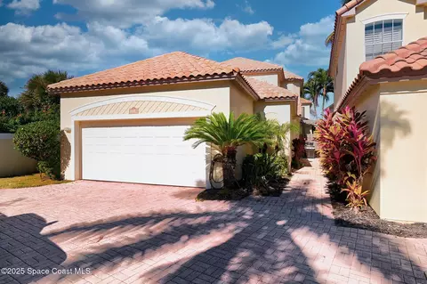 1710 S Miramar Ave, Indialantic, FL 32903