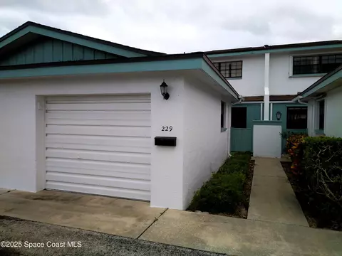 229 Kingsway, Satellite Beach, FL 32937