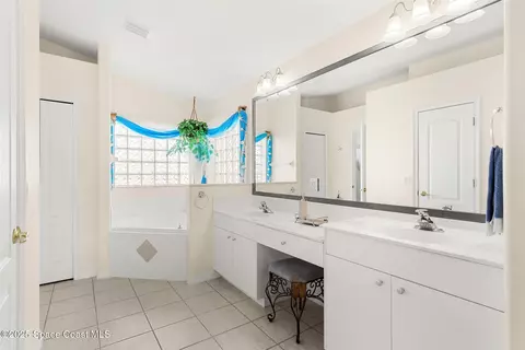 Bath - 5188 Wexford Dr, Rockledge, FL 32955 photo 1 of 4
