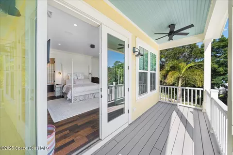 Exterior - 11 Mitchell St, Cocoa, FL 32922 photo 6 of 28