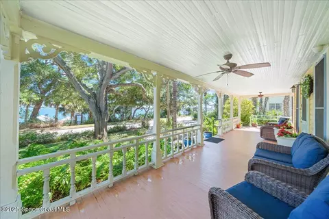 Exterior - 11 Mitchell St, Cocoa, FL 32922 photo 12 of 28