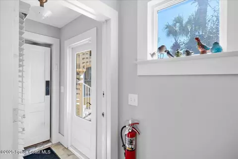 Entry Way - 11 Mitchell St, Cocoa, FL 32922 photo 9 of 9