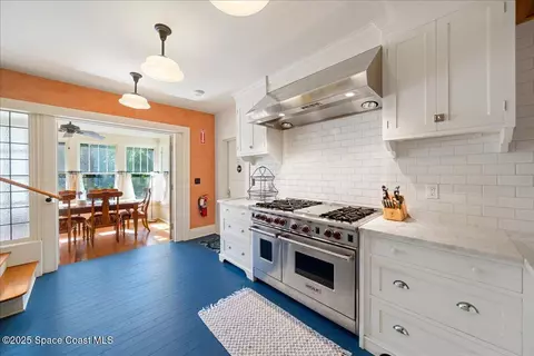 Kitchen - 11 Mitchell St, Cocoa, FL 32922 photo 8 of 16