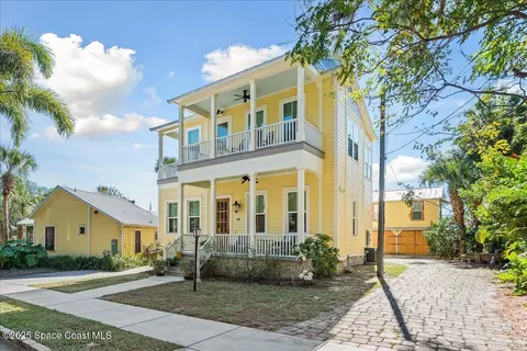 11 Mitchell St, Cocoa, FL 32922