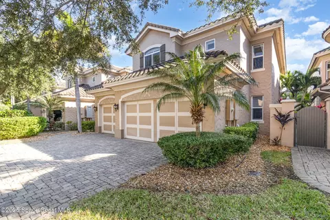 315 Felice Pl, Cocoa Beach, FL 32931
