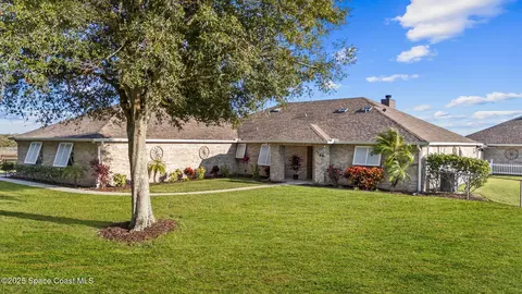 3125 Davis Rd, Mims, FL 32754