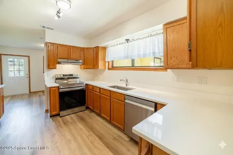 Kitchen - 3772 E R Smyth Dr, Mims, FL 32754 photo 1 of 3
