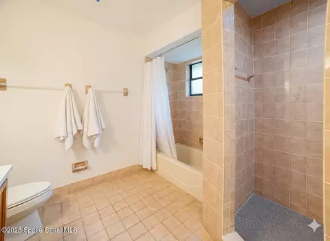 Bath - 3772 E R Smyth Dr, Mims, FL 32754 photo 3 of 5