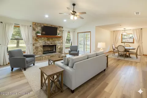 Living - 3772 E R Smyth Dr, Mims, FL 32754 photo 1 of 3