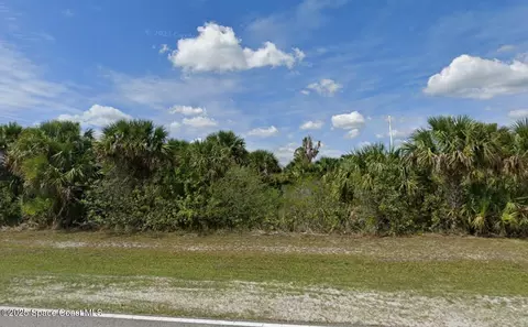 513 St Andre Blvd SW, Palm Bay, FL 32908