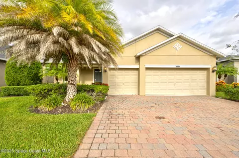 3352 Russ Pl, Melbourne, FL 32940