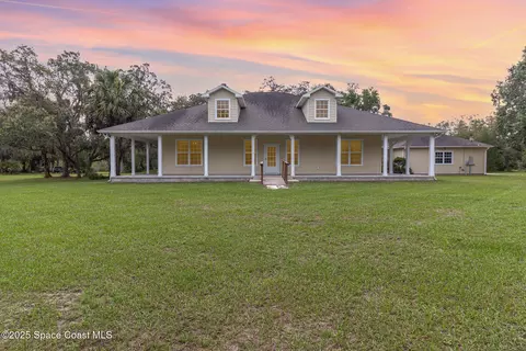 2691 Phillips Rd, Christmas, FL 32709