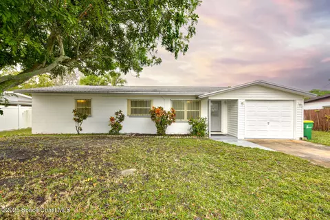 813 7th St, Merritt Island, FL 32953