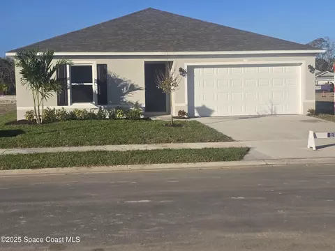 952 SW Richmond Cir SW, Palm Bay, FL 32908