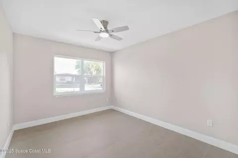 Bedroom - 100 Charles Dr, Melbourne, FL 32935 photo 8 of 8
