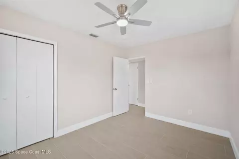 Bedroom - 100 Charles Dr, Melbourne, FL 32935 photo 5 of 8