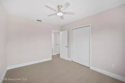 Bedroom - 100 Charles Dr, Melbourne, FL 32935 photo 7 of 8