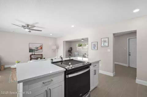 Kitchen - 100 Charles Dr, Melbourne, FL 32935 photo 5 of 8